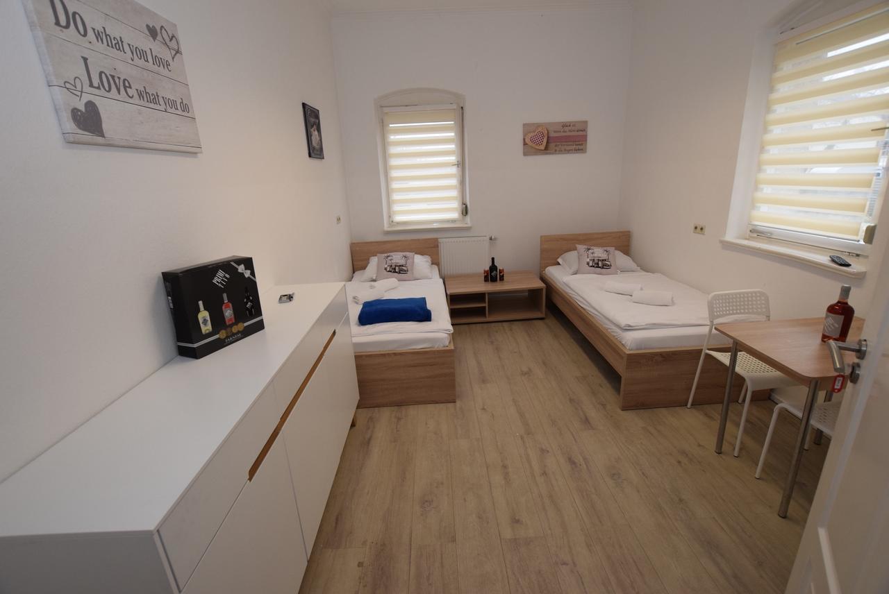Monteurzimmer Kirchheim-Teck Kirchheim unter Teck Dış mekan fotoğraf